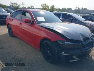 2020 BMW 3 Series 330i xDrive with VIN 3MW5R7J09L8B40736, listed as a IAAI auction lot 40337647 with 1 mi miles. Bid and sale history available at carsss.com. Image 14.