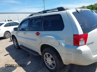 2004 Mitsubishi Endeavor Limited z VIN 4A4MM41S34E001920, wystawiony jako IAAI lot #42172909 z przebiegiem 196 140 mil mil oraz . Historia ofert i sprzedaży dostępna na DreamBid. Obrazek 15.