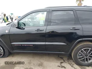 2021 Jeep Grand Cherokee Trailhawk with VIN 1C4RJFLT4MC771773, listed as a IAAI auction lot 42063954 with 17,920 mi miles and . Bid and sale history available at DreamBid. Image 14.