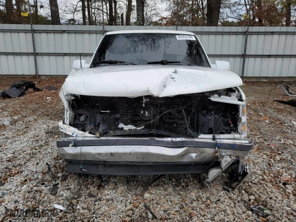 1990 Chevrolet 1/2 Ton Pickups with VIN 1GCDC14K6LZ258064, listed as a Copart auction lot 84953194 with NaN miles and Salvage Title. Bid and sale history available at carsss.com. Image 5.