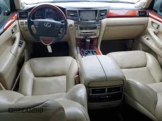 2008 Lexus LX 570 z VIN JTJHY00W184007931, wystawiony jako Copart lot #55671555 z przebiegiem 198 474 mil mil oraz Szkoda całkowita • Salvage title. Historia ofert i sprzedaży dostępna na DreamBid. Obrazek 8.
