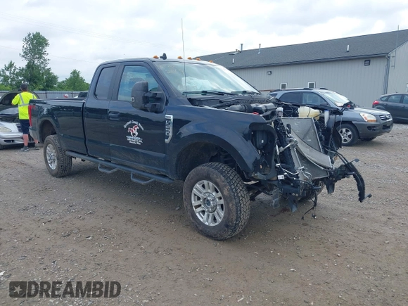 2019 Ford F-250 XL with VIN 1FT7X2B62KEC76242, listed as a IAAI auction lot 42550765 with 49,847 mi miles and . Bid and sale history available at DreamBid. Image 1.