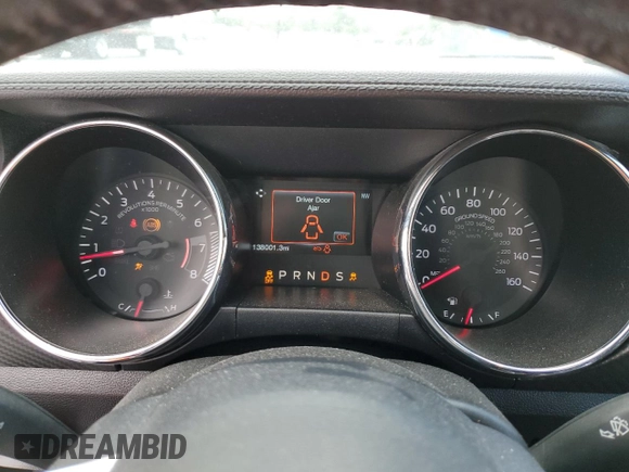 2015 Ford Mustang V6 z VIN 1FATP8EM2F5359953, wystawiony jako Copart lot #62701295 z przebiegiem 138 001 mil mil oraz Szkoda całkowita • Salvage title. Historia ofert i sprzedaży dostępna na DreamBid. Obrazek 9.
