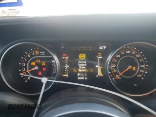 2021 Jeep Wrangler Unlimited Sahara High Altitude z VIN 1C4HJXEGXMW597689, wystawiony jako Copart lot #72390024 z przebiegiem 33 200 mil mil oraz Szkoda całkowita • Salvage title. Historia ofert i sprzedaży dostępna na DreamBid. Obrazek 9.