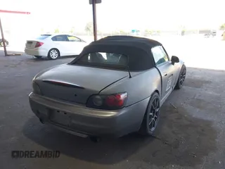2002 Honda S2000 with VIN JHMAP11432T008634, listed as a IAAI auction lot 42110993 with Not Provided miles and . Bid and sale history available at DreamBid. Image 4.