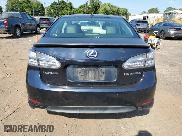 2010 Lexus HS 250h z VIN JTHBB1BA3A2021234, wystawiony jako Copart lot #68733254 z przebiegiem 113 210 mil mil oraz Szkoda całkowita • Salvage title. Historia ofert i sprzedaży dostępna na DreamBid. Obrazek 6.