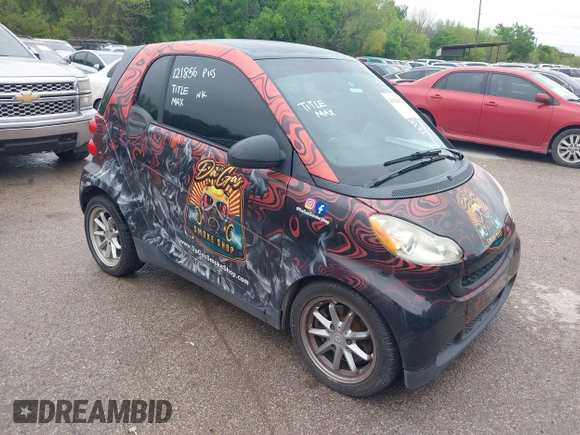 2008 Smart fortwo Pure z VIN WMEEJ31X28K121856, wystawiony jako IAAI lot #41944211 z przebiegiem 90 140 mil mil oraz . Historia ofert i sprzedaży dostępna na DreamBid. Obrazek 1.