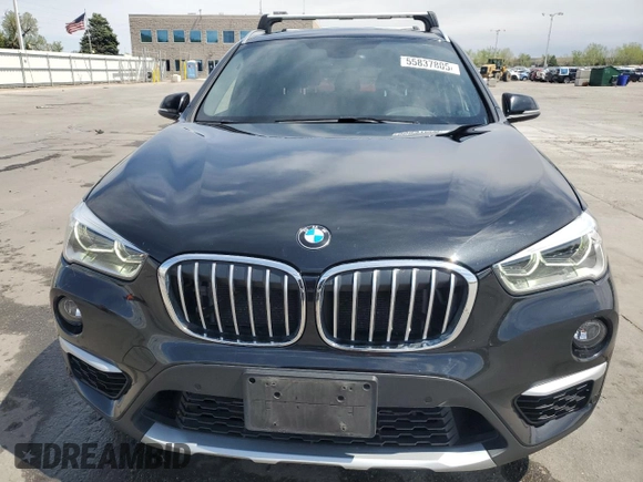 2017 BMW X1 xDrive28i with VIN WBXHT3Z38H4A58005, listed as a Copart auction lot 55837805 with 50,318 mi miles and Salvage title. Bid and sale history available at DreamBid. Image 5.