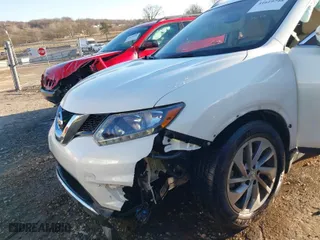 2014 Nissan Rogue SV with VIN 5N1AT2MT8EC824499, listed as a IAAI auction lot 41619748 with 66,092 mi miles. Bid and sale history available at carsss.com. Image 6.