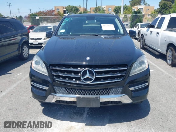 2013 Mercedes-Benz M 350 z VIN 4JGDA5JBXDA121125, wystawiony jako IAAI lot #42327674 z przebiegiem 180 273 mil mil oraz . Historia ofert i sprzedaży dostępna na DreamBid. Obrazek 12.