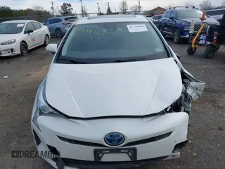 2018 Toyota Prius Two with VIN JTDKARFU1J3547525, listed as a IAAI auction lot 41739561 with 148,300 mi miles. Bid and sale history available at carsss.com. Image 12.