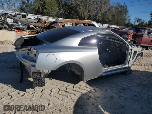 2009 Nissan GT-R Premium с VIN JN1AR54F99M252053, выставлен на аукционе Copart как лот 82112354 с пробегом Не указан миль и Чистый • Clean title. История ставок и продаж доступна на DreamBid. Изображение 3.