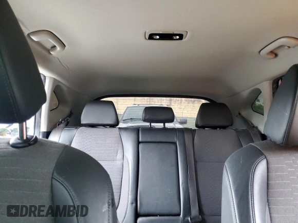 2022 Kia Seltos S z VIN KNDEUCAA8N7261717, wystawiony jako Copart lot #55783595 z przebiegiem 96 482 mil mil oraz Czysty tytuł • Clean title. Historia ofert i sprzedaży dostępna na DreamBid. Obrazek 10.