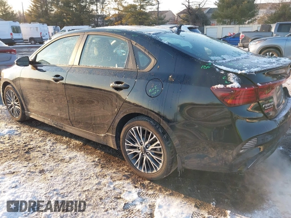 2023 Kia Forte GT-Line z VIN 3KPF54AD2PE534865, wystawiony jako IAAI lot #41417713 z przebiegiem 24 074 mil mil oraz . Historia ofert i sprzedaży dostępna na DreamBid. Obrazek 3.