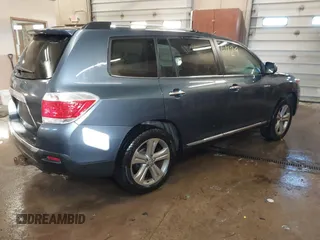 2012 Toyota Highlander Limited with VIN 5TDDK3EH4CS152327, listed as a IAAI auction lot 41661129 with 196,836 mi miles. Bid and sale history available at carsss.com. Image 4.