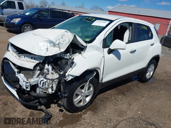 2020 Chevrolet Trax LS with VIN KL7CJNSB1LB090397, listed as a IAAI auction lot 41889908 with 100,435 mi miles. Bid and sale history available at carsss.com. Image 2.