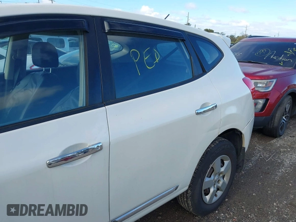 2013 Nissan Rogue SL with VIN JN8AS5MT2DW026171, listed as a IAAI auction lot 42142121 with 168,340 mi miles. Bid and sale history available at carsss.com. Image 6.
