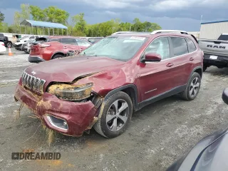 2019 Jeep Cherokee Limited with VIN 1C4PJMDX8KD218158, listed as a Copart auction lot 52881615 with 105,303 mi miles and Salvage Title. Bid and sale history available at DreamBid. Image 1.