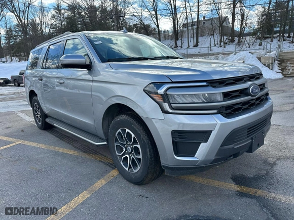2023 Ford Expedition Max XLT with VIN 1FMJK1J82PEA55695, listed as a Copart auction lot 47253155 with NaN miles and Non Repairable. Bid and sale history available at carsss.com. Image 4.