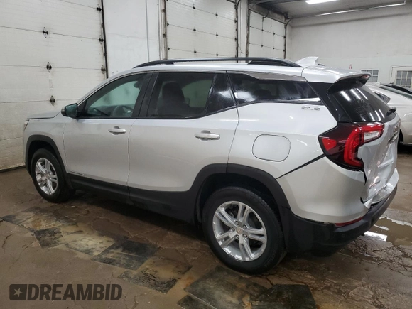 2022 GMC Terrain SLE with VIN 3GKALTEV3NL249523, listed as a Copart auction lot 56472945 with 27,620 mi miles and Salvage title. Bid and sale history available at DreamBid. Image 2.