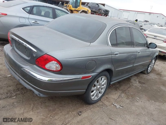 2003 Jaguar X-Type 2.5L Manual with VIN SAJEA51D73XD33247, listed as a IAAI auction lot 41680348 with NaN miles. Bid and sale history available at carsss.com. Image 4.