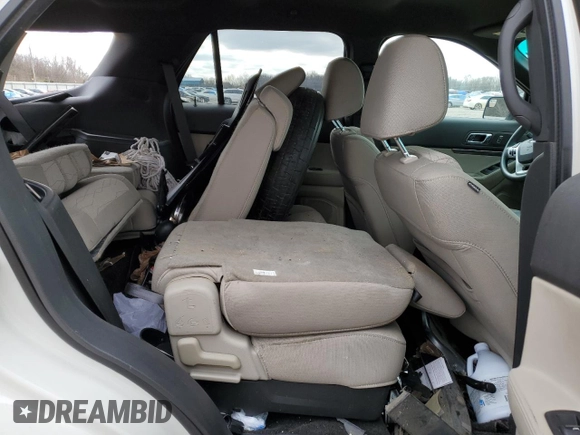 2012 Ford Explorer z VIN 1FMHK8B82CGA37105, wystawiony jako Copart lot #43415835 z przebiegiem Nie podano mil oraz Szkoda całkowita • Salvage title. Historia ofert i sprzedaży dostępna na DreamBid. Obrazek 11.