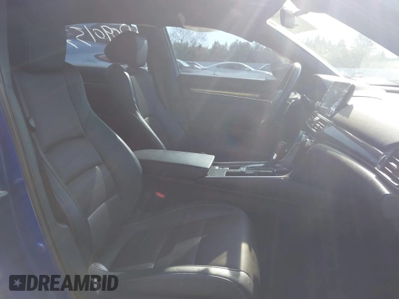 2019 Honda Accord Sport with VIN 1HGCV1F37KA032688, listed as a IAAI auction lot 42090157 with 117,762 mi miles and . Bid and sale history available at DreamBid. Image 5.
