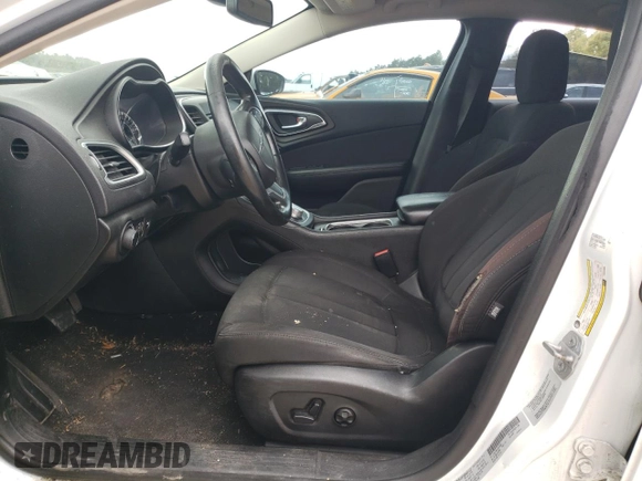 2015 Chrysler 200 Limited with VIN 1C3CCCAB3FN554686, listed as a Copart auction lot 44540565 with 140,377 mi miles and Salvage Title. Bid and sale history available at carsss.com. Image 7.