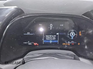 2025 Lexus RX 350 z VIN 2T2BAMBA4SC052254, wystawiony jako Copart lot #66176985 z przebiegiem 7 385 mil mil oraz Czysty tytuł • Clean title. Historia ofert i sprzedaży dostępna na DreamBid. Obrazek 9.