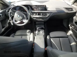 2022 BMW 2 Series 228i xDrive z VIN WBA73AK01N7L23445, wystawiony jako Copart lot #47746645 z przebiegiem 25 483 mil mil oraz Szkoda całkowita • Salvage title. Historia ofert i sprzedaży dostępna na DreamBid. Obrazek 8.