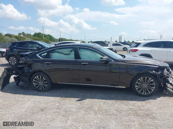 2015 Hyundai Genesis 3.8L with VIN KMHGN4JE8FU051163, listed as a IAAI auction lot 41937543 with 98,765 mi miles. Bid and sale history available at carsss.com. Image 13.
