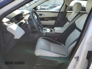 2020 Land Rover Range Rover Velar S with VIN SALYB2FV5LA254001, listed as a Copart auction lot 68013674 with 44,622 mi miles and Salvage Title. Bid and sale history available at carsss.com. Image 7.