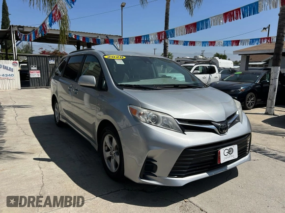 2020 Toyota Sienna LE Auto Access Seat with VIN 5TDKZ3DC8LS064793, listed as a Copart auction lot 54388755 with 62,381 mi miles and Salvage Title. Bid and sale history available at carsss.com. Image 1.