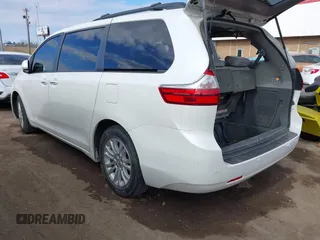 2016 Toyota Sienna XLE with VIN 5TDYK3DC8GS738204, listed as a IAAI auction lot 41105430 with 109,248 mi miles. Bid and sale history available at carsss.com. Image 3.