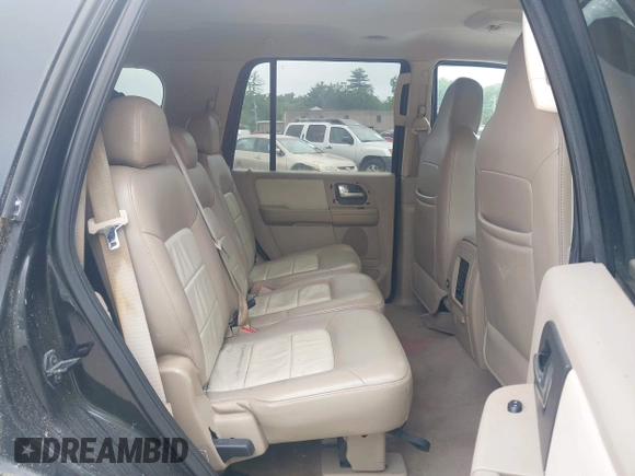 2004 Ford Expedition Eddie Bauer with VIN 1FMPU18L74LB71111, listed as a IAAI auction lot 42437512 with 178,818 mi miles and . Bid and sale history available at DreamBid. Image 8.