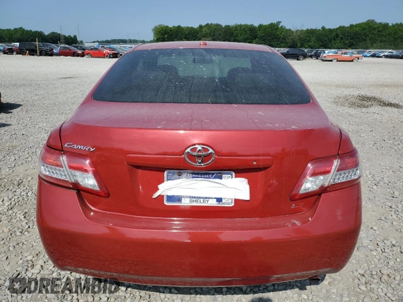 2011 Toyota Camry LE z VIN 4T4BF3EKXBR097272, wystawiony jako Copart lot #59220845 z przebiegiem Nie podano mil oraz Szkoda całkowita • Salvage title. Historia ofert i sprzedaży dostępna na DreamBid. Obrazek 6.