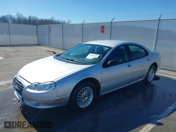 2004 Chrysler Concorde LXi z VIN 2C3HD36M64H664439, wystawiony jako IAAI lot #41661445 z przebiegiem 146 114 mil mil oraz . Historia ofert i sprzedaży dostępna na DreamBid. Obrazek 18.