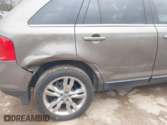 2012 Ford Edge Limited with VIN 2FMDK3KC2CBA20186, listed as a IAAI auction lot 41701823 with 216,027 mi miles. Bid and sale history available at carsss.com. Image 6.