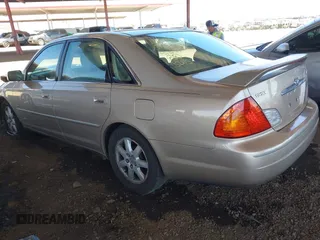 2002 Toyota Avalon XL with VIN 4T1BF28B12U264151, listed as a IAAI auction lot 42111490 with Not Provided miles and . Bid and sale history available at DreamBid. Image 3.