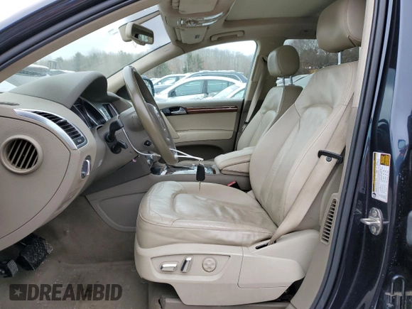 2010 Audi Q7 Premium Plus with VIN WA1LMAFE7AD000835, listed as a Copart auction lot 45984715 with 170,994 mi miles and Non repairable. Bid and sale history available at DreamBid. Image 7.
