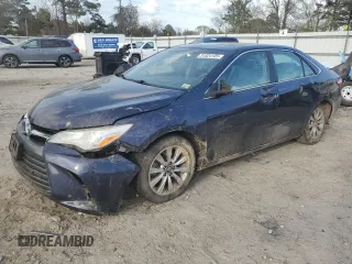 2017 Toyota Camry XLE with VIN 4T1BF1FK8HU646957, listed as a Copart auction lot 51324105 with 190,137 mi miles and Salvage Title. Bid and sale history available at carsss.com. Image 1.