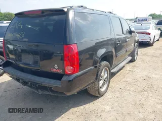 2007 GMC Yukon XL SLT with VIN 1GKFC16037R399642, listed as a IAAI auction lot 41913120 with 1 mi miles. Bid and sale history available at carsss.com. Image 4.