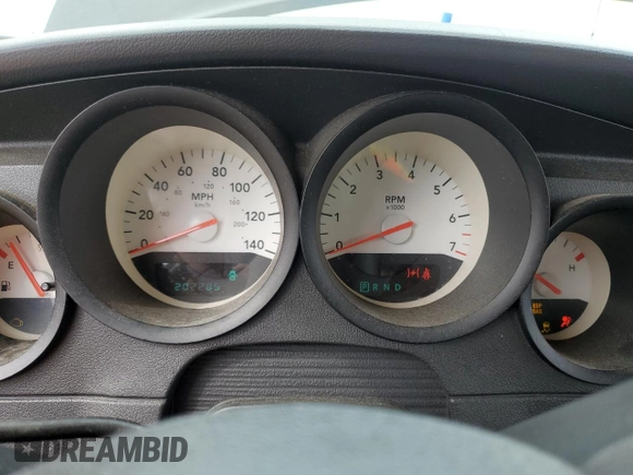 2006 Dodge Charger z VIN 2B3KA43G86H492319, wystawiony jako Copart lot #57670205 z przebiegiem 202 285 mil mil oraz Szkoda całkowita • Salvage title. Historia ofert i sprzedaży dostępna na DreamBid. Obrazek 9.