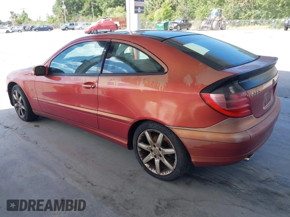 2003 Mercedes-Benz C 230 Kompressor with VIN WDBRN40J13A519175, listed as a IAAI auction lot 42139012 with Not provided miles and . Bid and sale history available at DreamBid. Image 3.