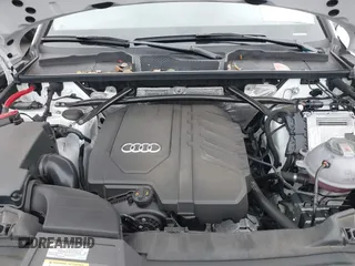 2024 Audi Q5 Premium Plus z VIN WA1BBAFY9R2044435, wystawiony jako IAAI lot #41210271 z przebiegiem 8 906 mil mil oraz . Historia ofert i sprzedaży dostępna na DreamBid. Obrazek 10.