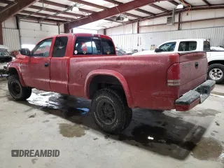 1999 Dodge Dakota SLT with VIN 1B7GG22X8XS314588, listed as a Copart auction lot 87926555 with 204,208 mi miles and Salvage Title. Bid and sale history available at carsss.com. Image 2.