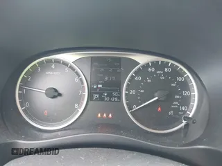 2022 Nissan Kicks S z VIN 3N1CP5BV3NL503498, wystawiony jako IAAI lot #42203907 z przebiegiem 30 139 mil mil oraz . Historia ofert i sprzedaży dostępna na DreamBid. Obrazek 7.
