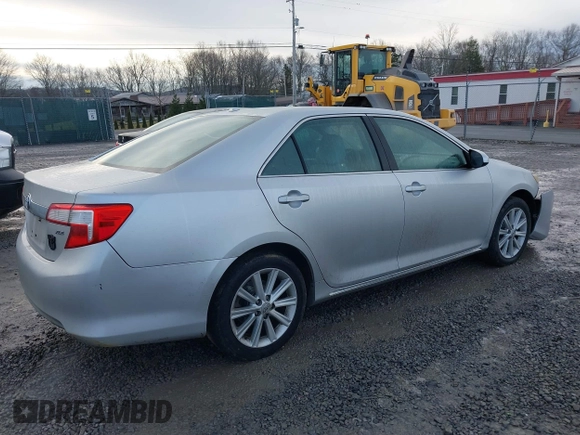 2012 Toyota Camry SE with VIN 4T1BK1FK3CU011228, listed as a IAAI auction lot 41182168 with 120,678 mi miles. Bid and sale history available at carsss.com. Image 4.