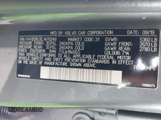 2020 Volvo XC60 Inscription with VIN YV4102RL6L1470249, listed as a IAAI auction lot 41165934 with 26,127 mi miles and . Bid and sale history available at DreamBid. Image 9.