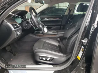 2017 BMW 7 Series 740i with VIN WBA7E2C31HG741176, listed as a Copart auction lot 65698233 with 27,332 mi miles. Bid and sale history available at carsss.com. Image 7.